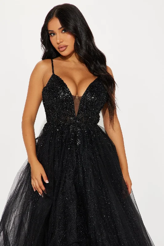 Fairy Tale Princess Maxi Dress - Black